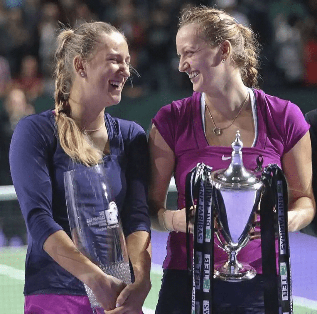 阿扎伦卡意外战胜巴塞罗那，刷新纪录引爆全场！引发球迷热议(巴塞罗那vs马拉加篮球)