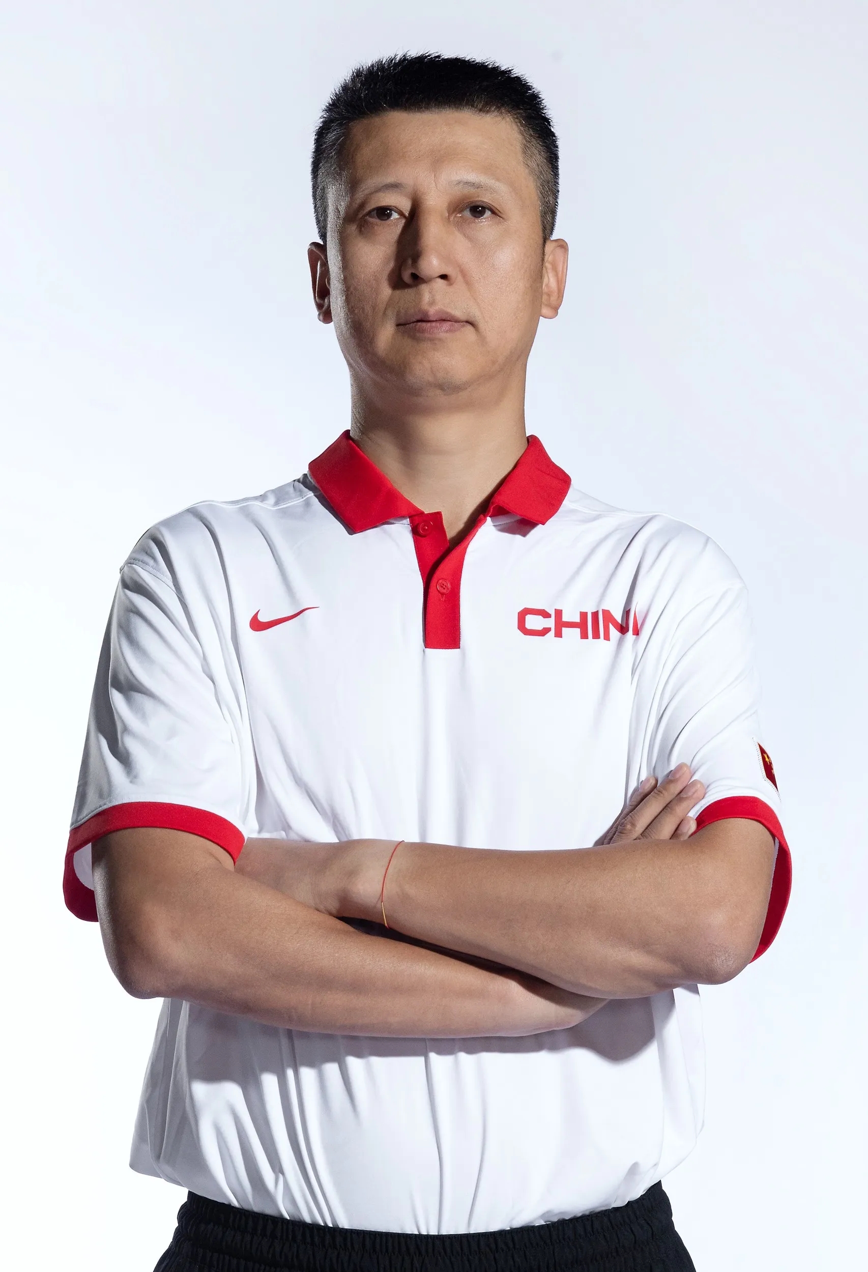 深圳男篮迎足总杯关键赛;今晨防线松动;质疑声仍在;控场能力受关注(灌篮高手第19秒) 深圳男篮迎足总杯关键赛;今晨防线松动;质疑声仍在;控场能力受关注(灌篮高手第19秒)